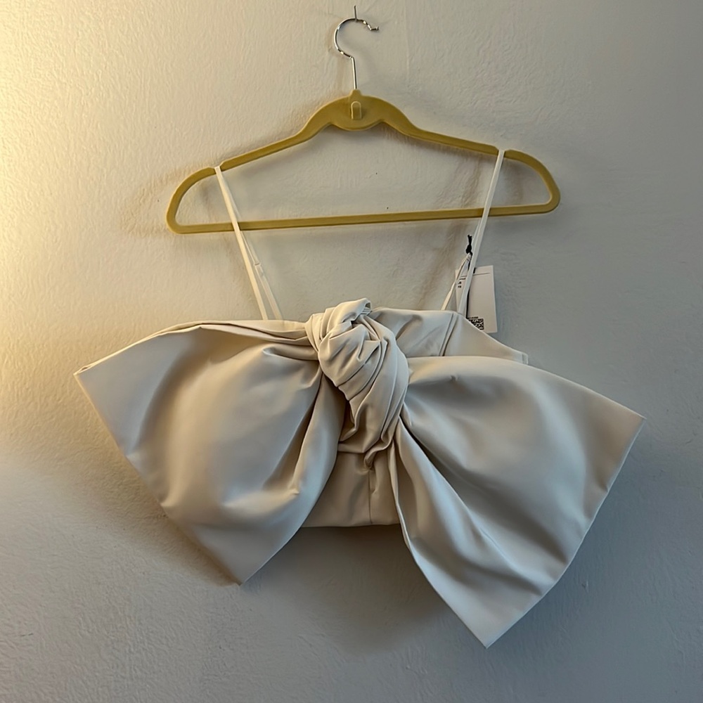 H&M Innovation bow top